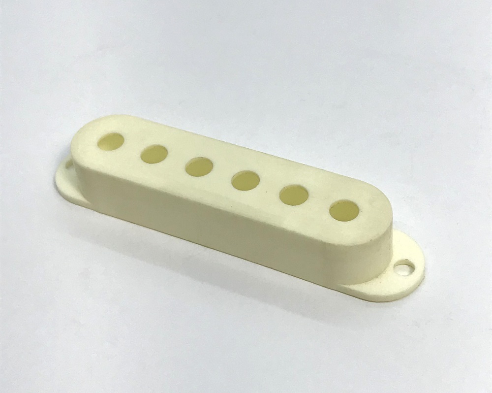 Fender USA 1970年代 STRATOCASTER PICKUP COVER 1個_画像2