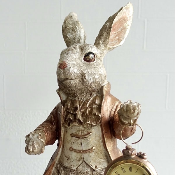 大人可愛い 置き時計 置時計 置物 うさぎ アンティーク レトロ かわいい 可愛い ウサギ ラビット 兎 ふしぎの国 不思議の国 アリス 金 92