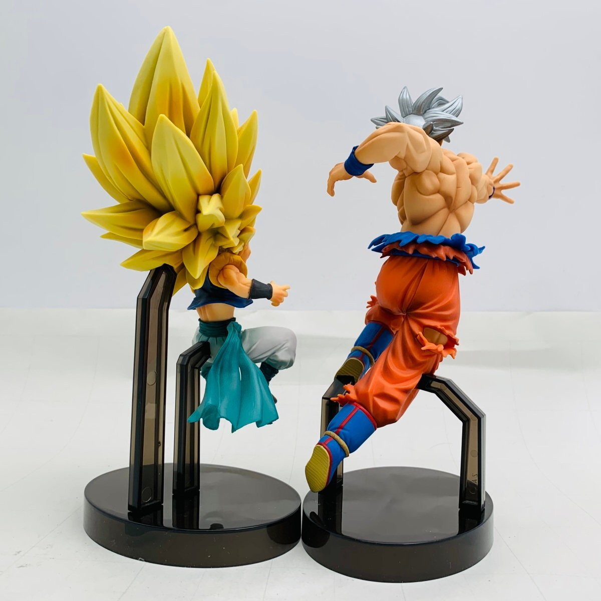 中古品 一番くじ ドラゴンボール 超戦士バトル列伝 A賞 E賞 孫悟空 身勝手の極意 超サイヤ人3ゴテンクス フィギュア 2種セットの画像3