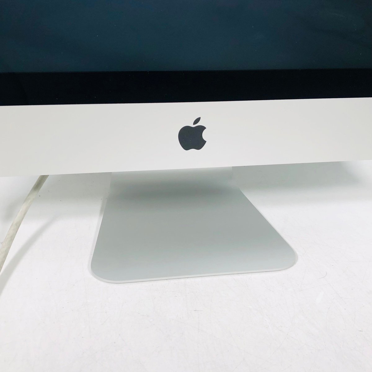 動作確認済み iMac 21.5インチ (Late 2015) Core i5 2.8GHz/16GB/FD 2.12TB MK442J/A_画像2