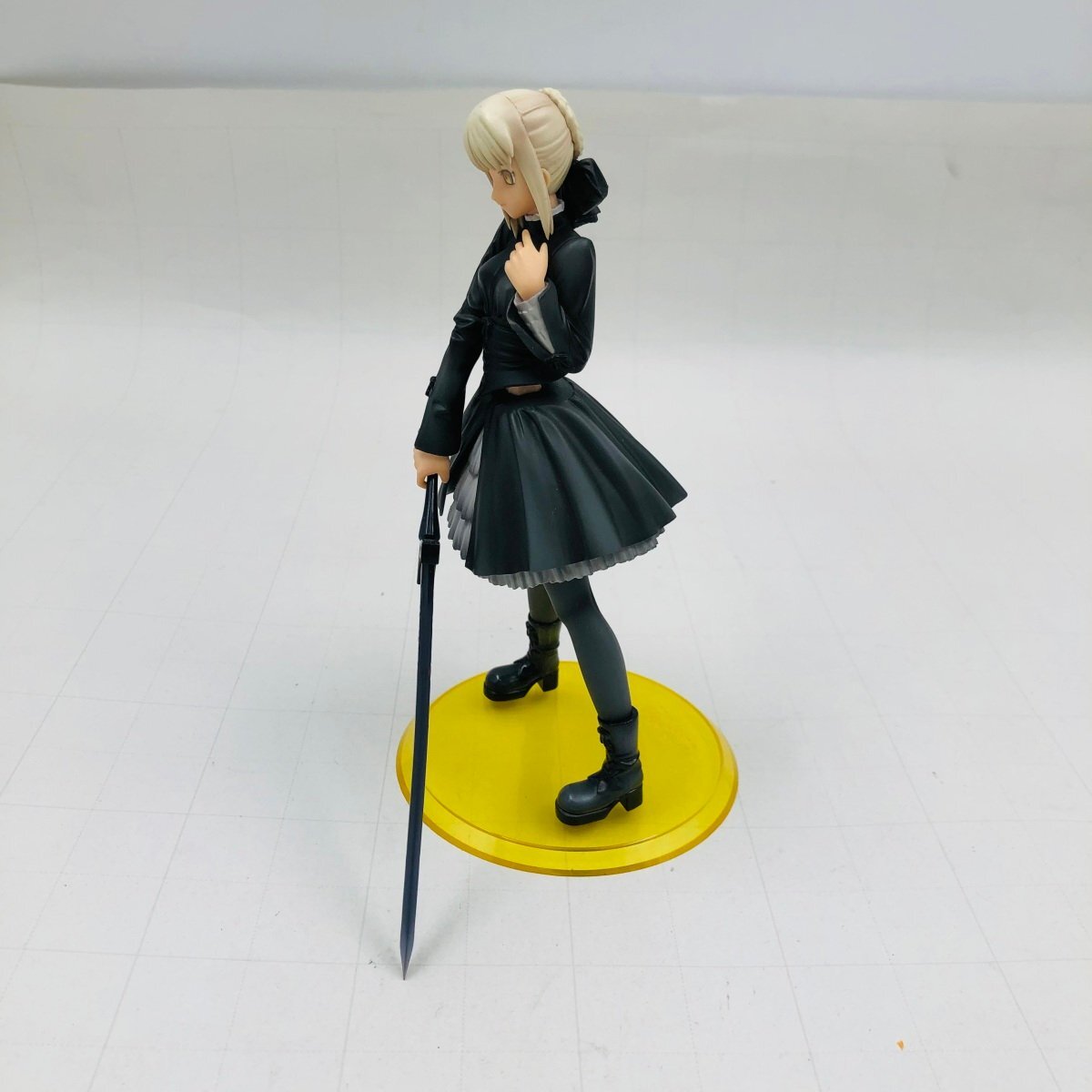 中古品 アルター Fate/hollow ataraxia フェイト 1/8 黒セイバー ドレスVer_画像5