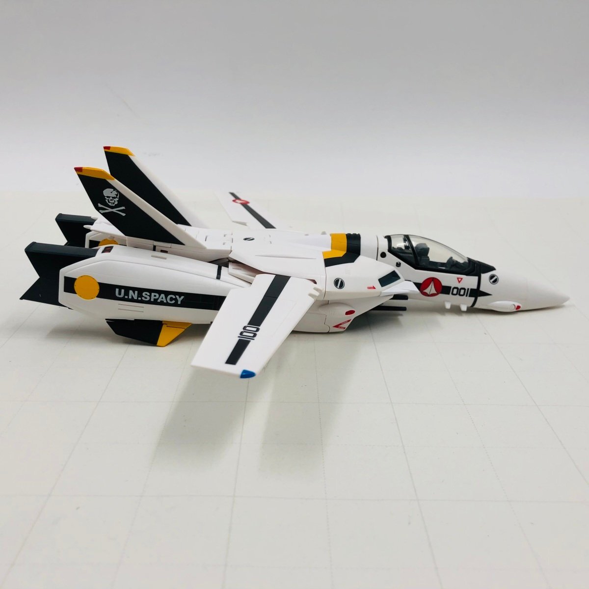 中古品 やまと MACROSS 完全変形 超時空要塞マクロス 1/60 VF-1S TV版_画像5