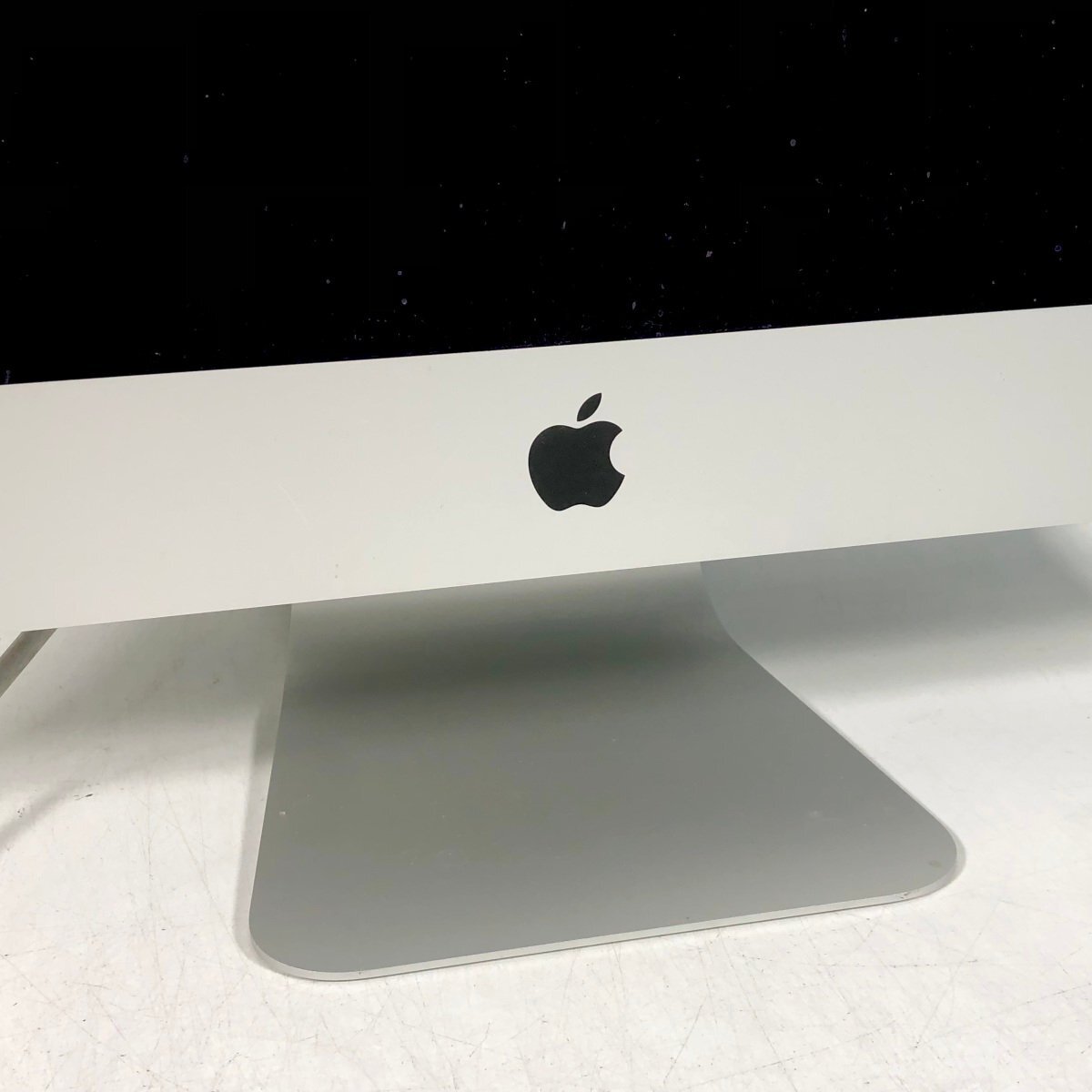 ジャンク iMac 21.5インチ (Late 2015) Core i5 1.6GHz/16GB MK142J/A_画像2