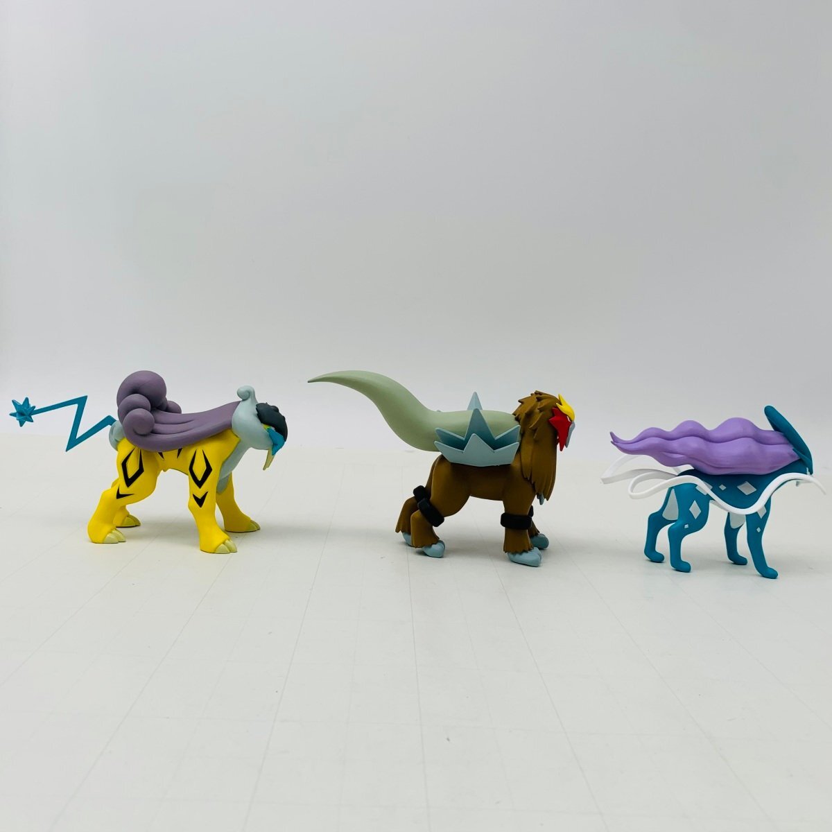 中古品 食玩 ポケットモンスター ポケモンスケールワールド ジョウト地方 ライコウ&エンテイ&スイクン_画像5