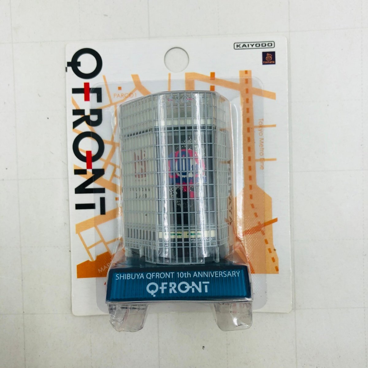 新品未開封 海洋堂 渋谷 QFRONT 10周年記念 QFRONT フィギュア クリアブルー_画像1