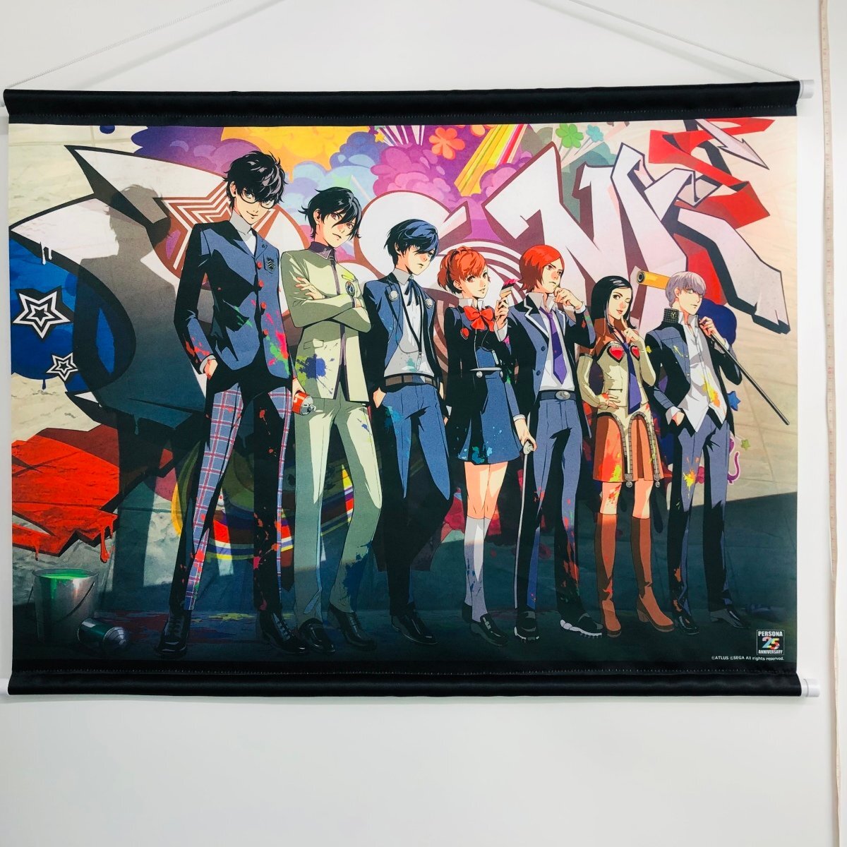 中古品 ペルソナ シリーズ25周年記念 PERSONA 25th 集合 B2タペストリー アニメイトゲームスプライズ限定_画像2