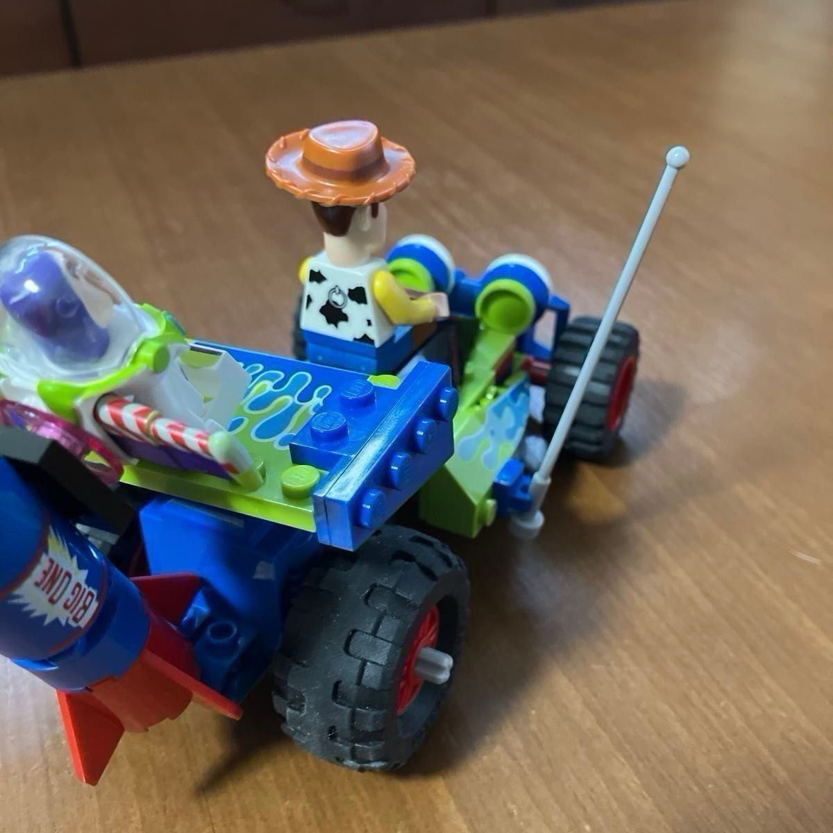 LEGO 7590 TOY STORY レゴ　トイストーリー　ウッディー　バズライトイヤー　組立説明書付き　箱付き　走ります！