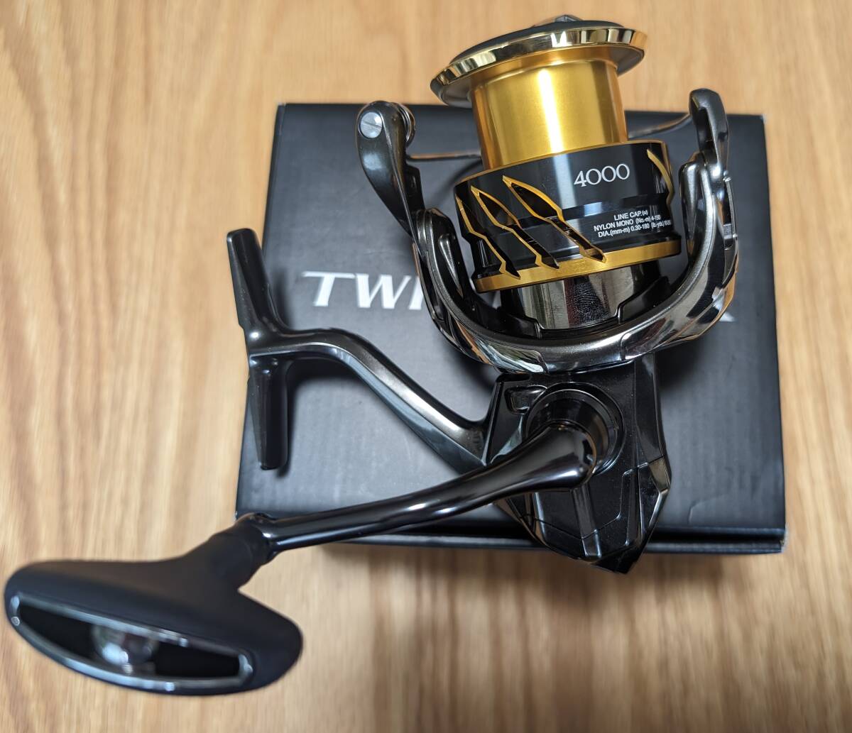20 ツインパワー 4000 シマノ SHIMANO オモリグ ライトジギング 20 ツインパワー 4000 シマノ SHIMANO オモリグ ライトジギング