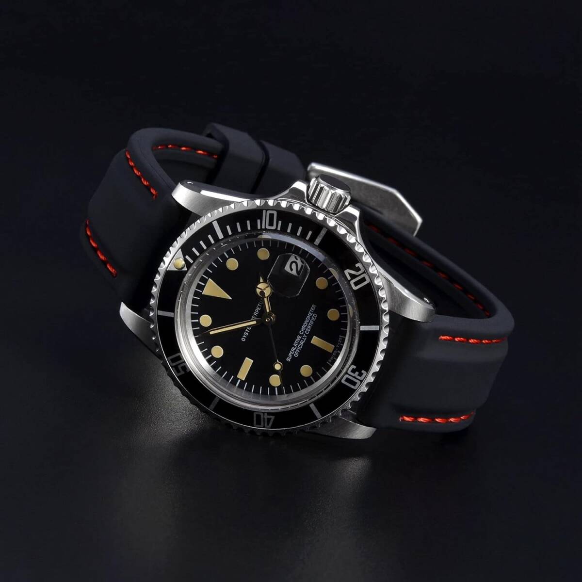 [WOCCI]時計ベルト シリコンラバー 22mm 厚め 完全防水時計替えベルト ゴム腕時計バンド ブラック シルバーバックル_画像8