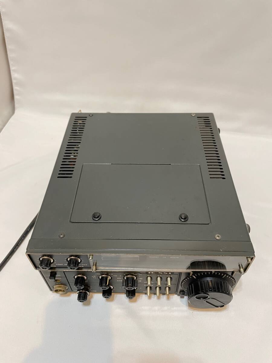 通電確認 ICOM アイコム IC-551 50MHz ALL MODE TRANSCEIVER IC-551 トランシーバー 無線機の画像3