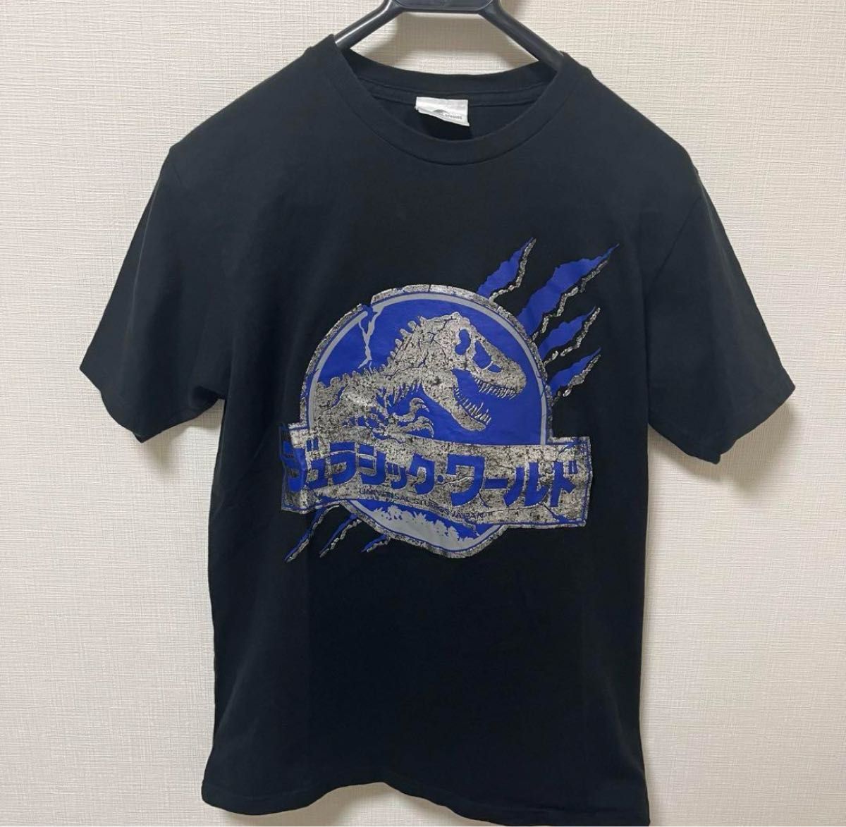 【USJ限定】　ユニバ　ジュラシックワールド　Tシャツ　Mサイズ