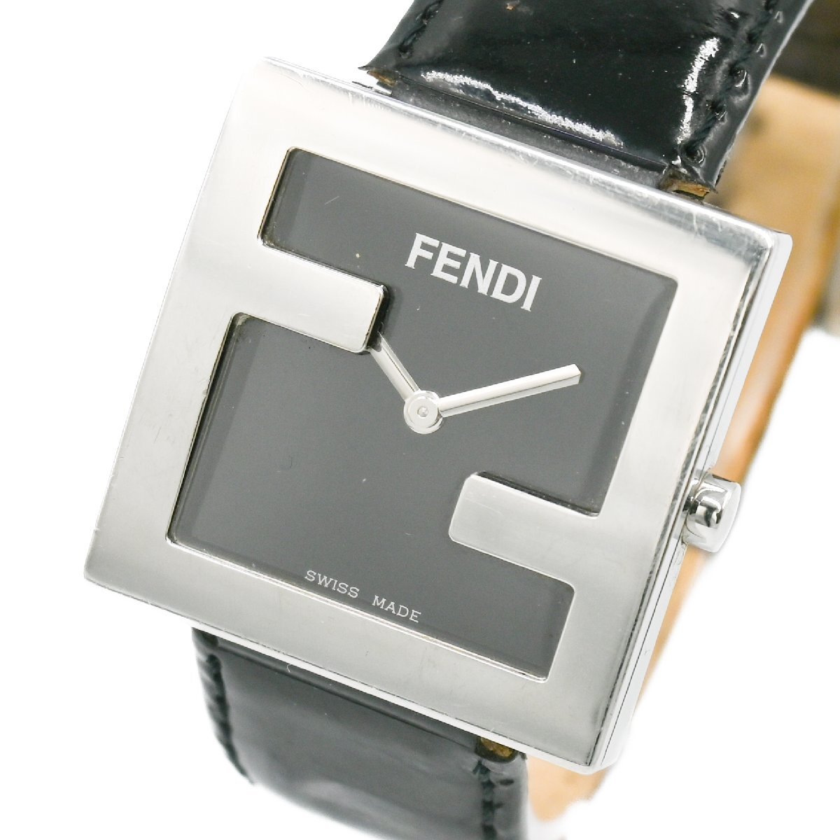 1円 稼働 良品 FENDI フェンディ 4000L QZ クオーツ 黒文字盤 メンズ/ボーイズ 腕時計 スクエア ウォッチ ブランド 革ベルト 356620240514_画像1