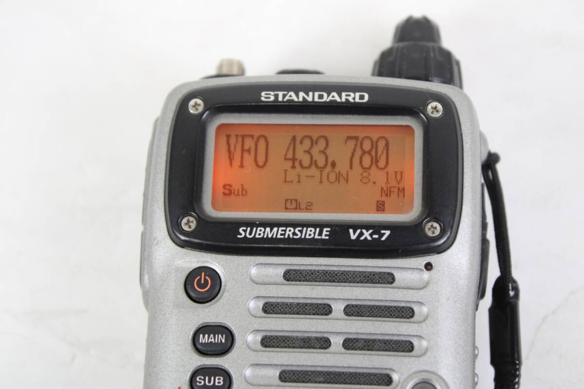 現状品 スタンダード 無線機 VX-7 トランシーバー STANDARD アマチュア IT8VISX5373M-YR-A13-byebye_画像2