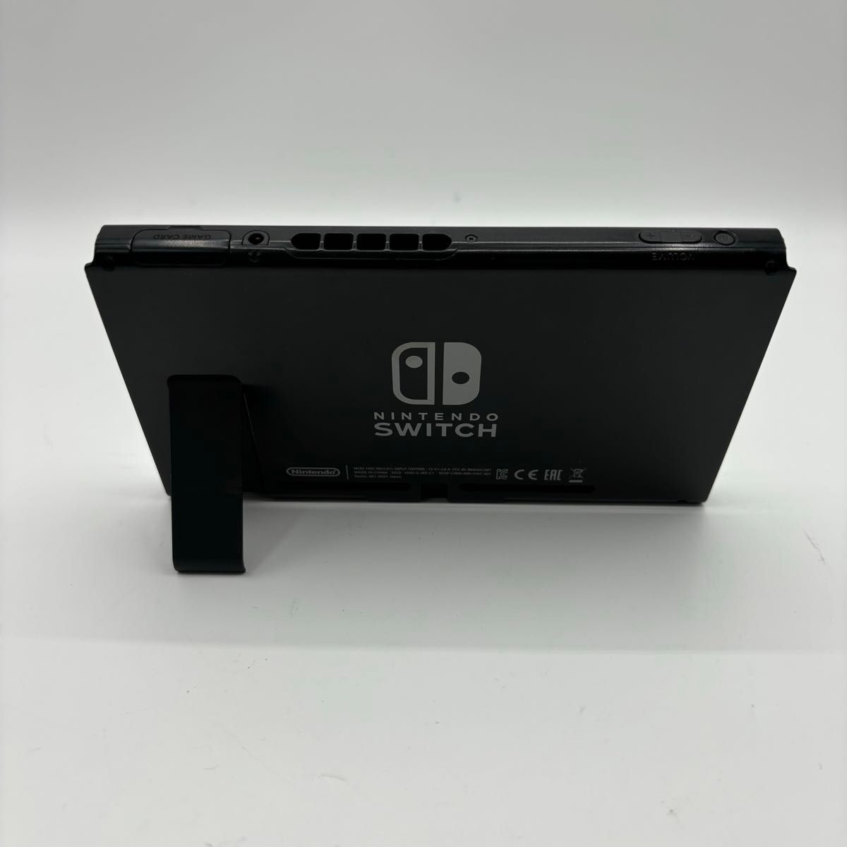 任天堂 スイッチ 新型 Nintendo ニンテンドースイッチ　本体のみ