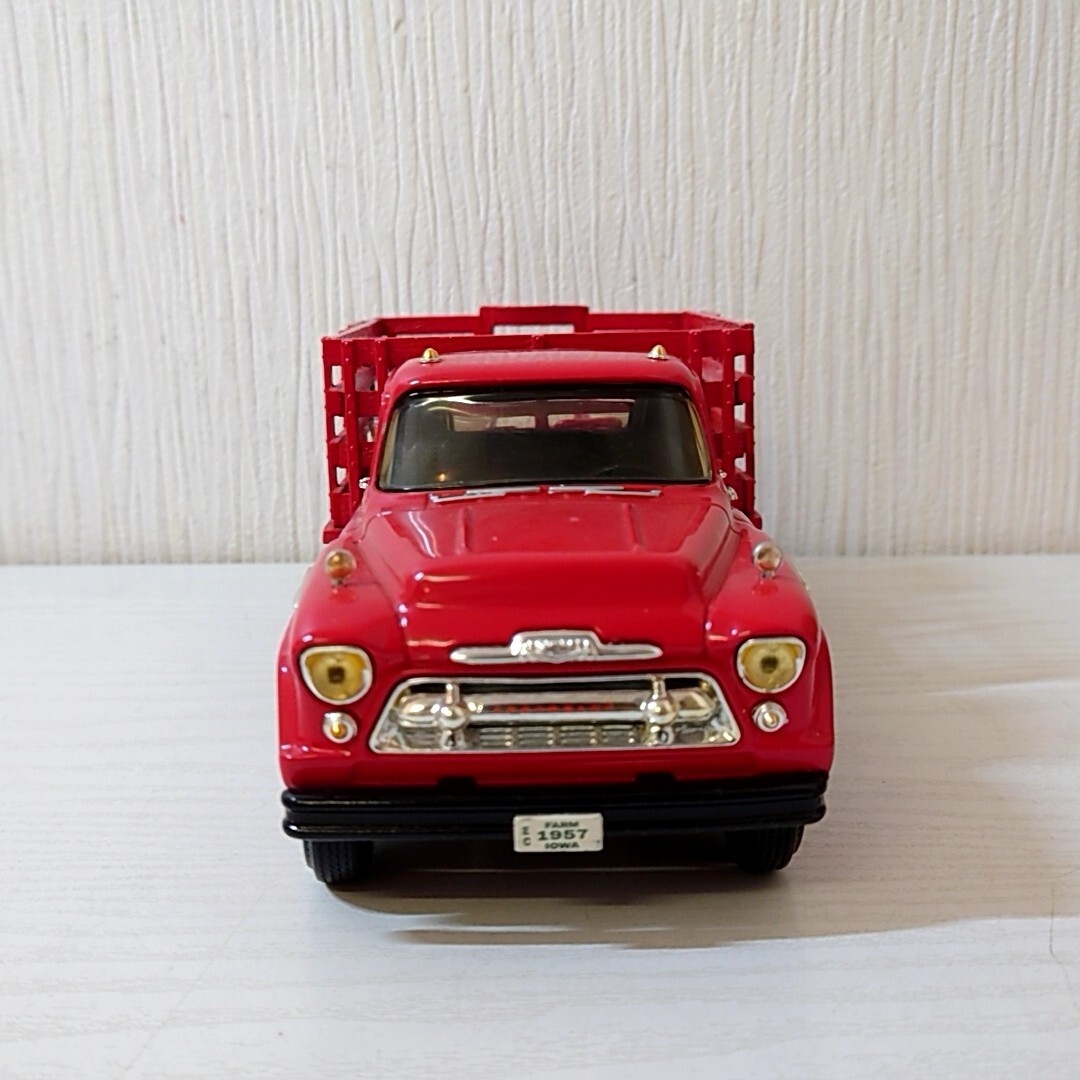 chi32[80]1 jpy ~ ERTL Coca * Cola die-cast metal minicar brand truck With Vending Machines & Dolly Chevrolet 1957