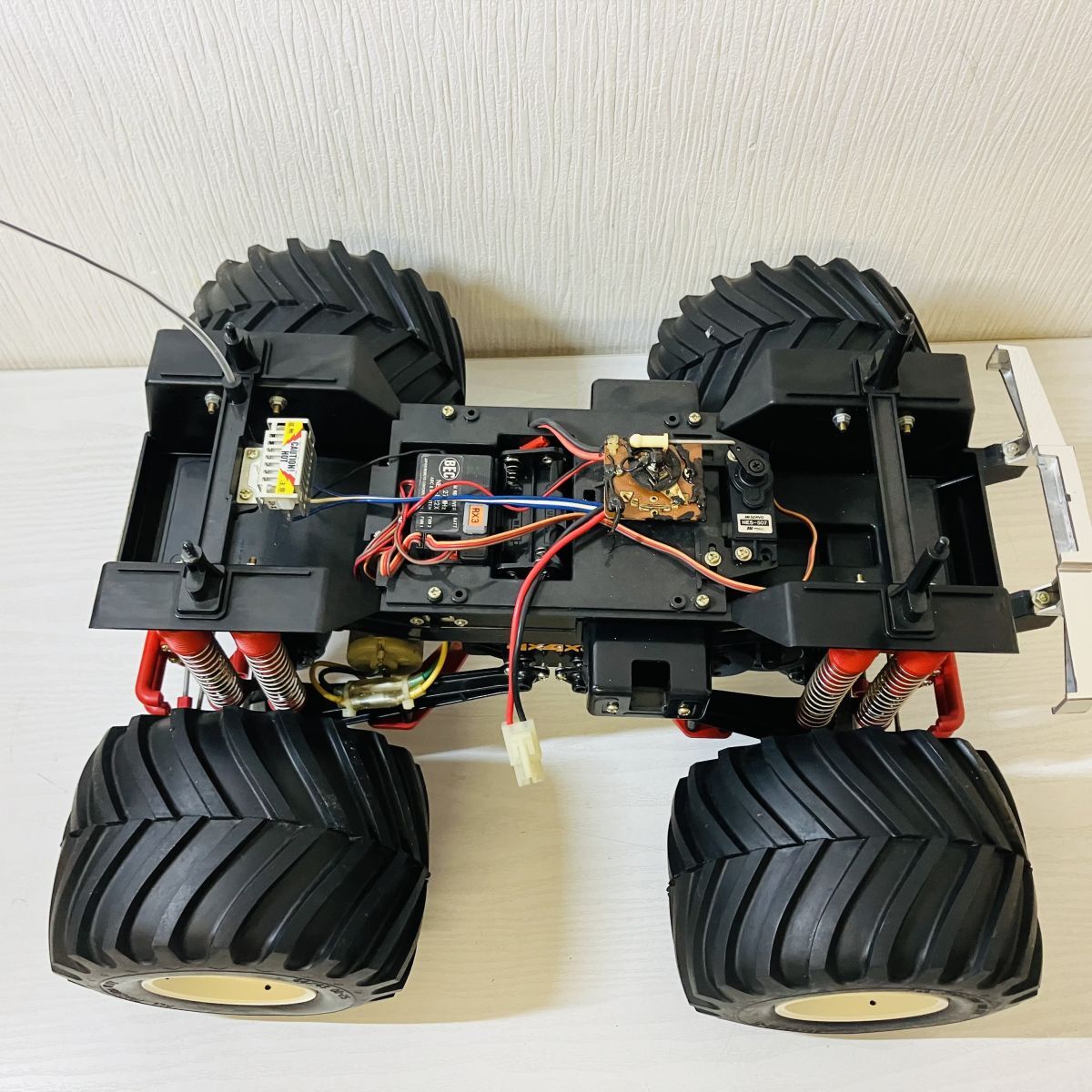 江17【140】1円～ タミヤ 1/10 クラッドバスター 4×4×4 電動RC ラジコンカー ジャンク_画像3