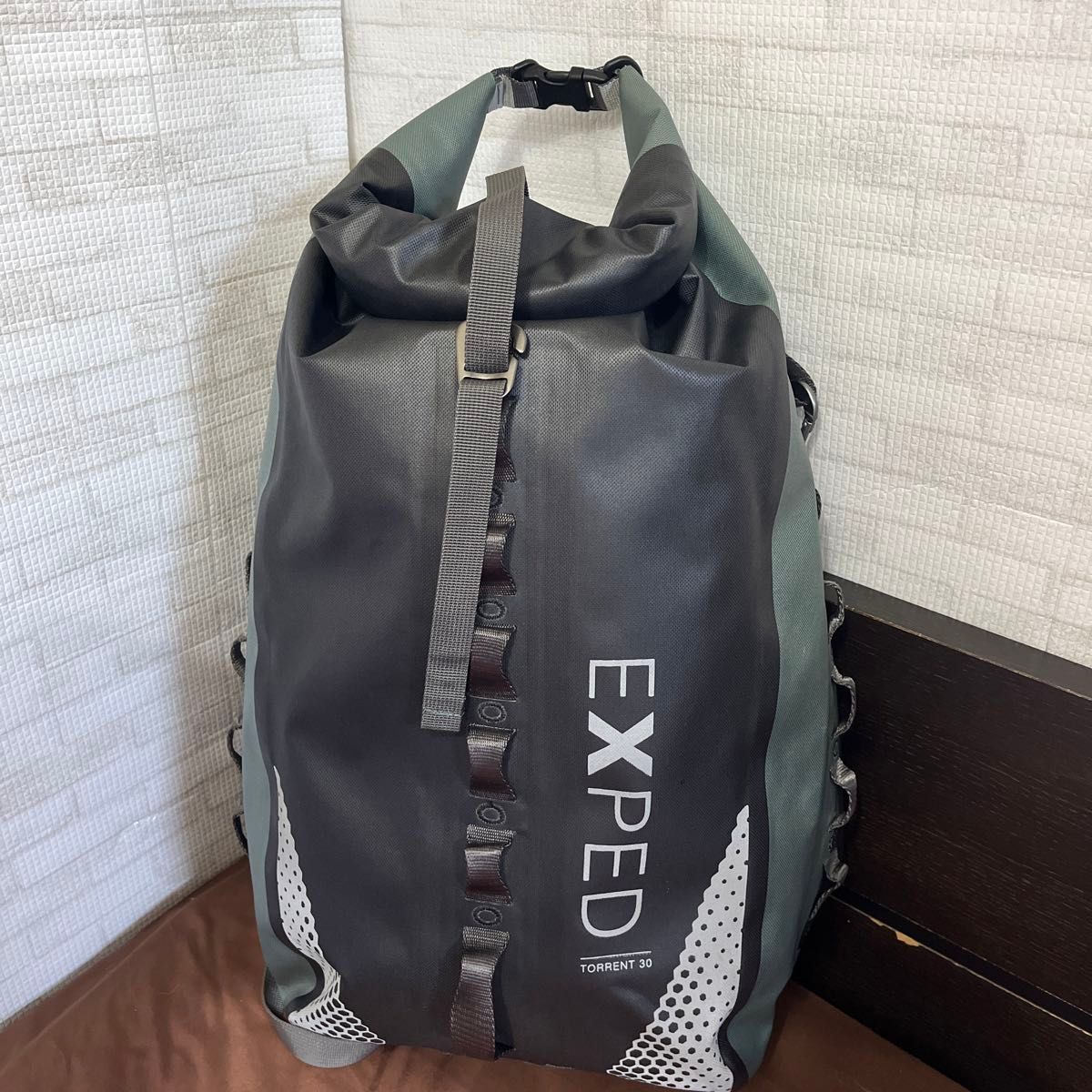 【美品】エクスペド EXPED Torrent 30[アウトドア ザック 30L]