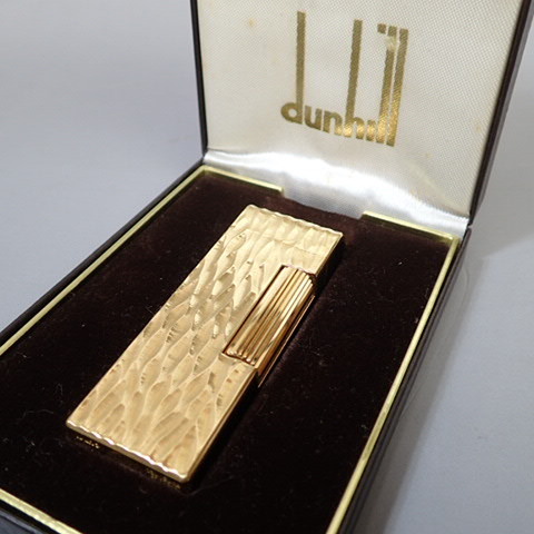 AC-4312◆dunhill　ダンヒル　ローラーガスライター　ゴールドカラー　彫刻　抽象柄　箱付　サイドブラック　火花なし_画像2