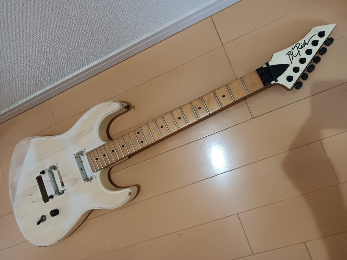 B.C.Rich Neck & Body / B.C.リッチ リバースヘッドネック&ストラトタイプボディ_画像1