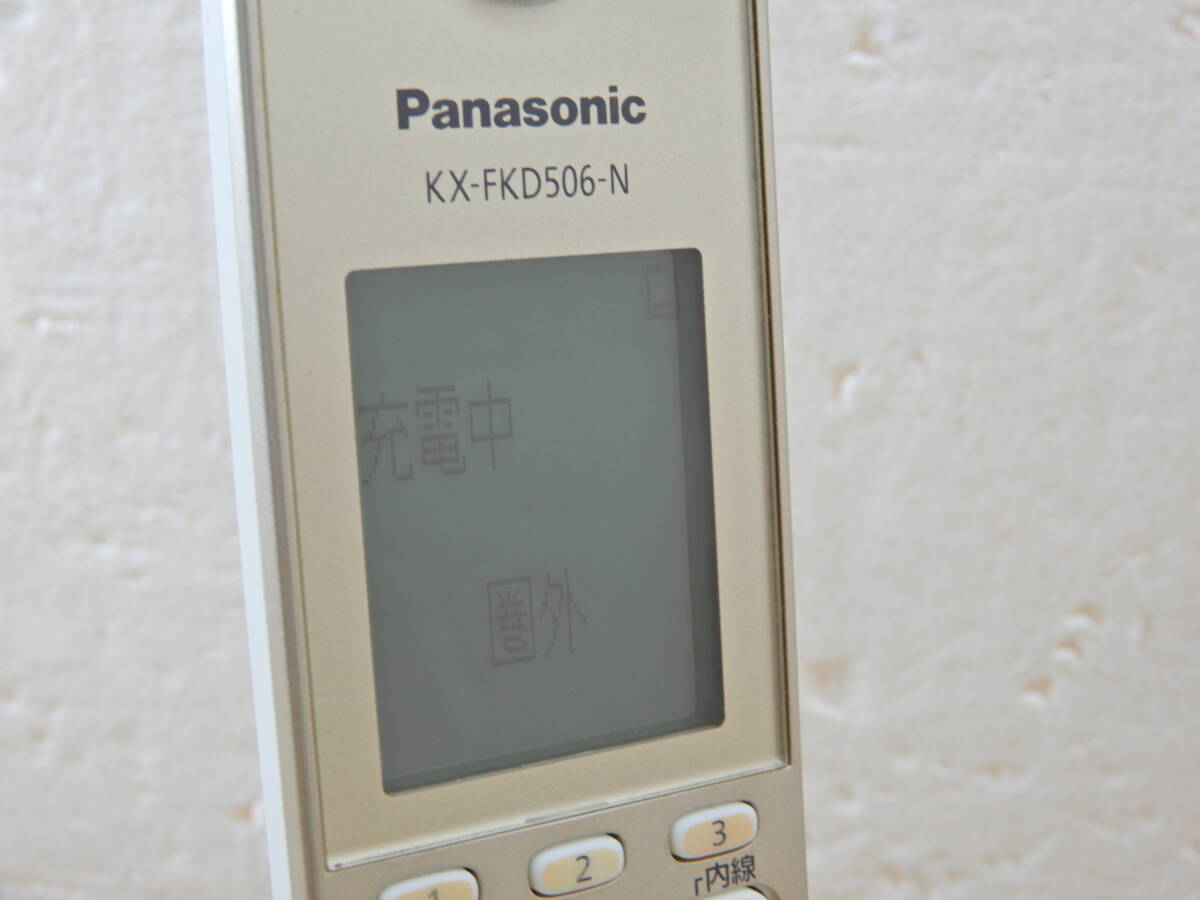 Y0541★\～Panasonic/パナソニック　家庭用　コードレス電話機　子機　model:KX-FKD506_画像2