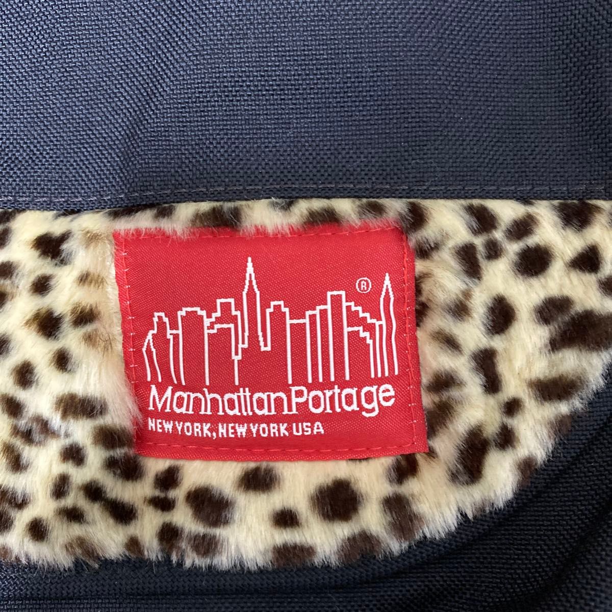 マンハッタンポーテージ メッセンジャーバッグ　中型　 Manhattan Portage ブラック ナイロン ショルダーバッグ