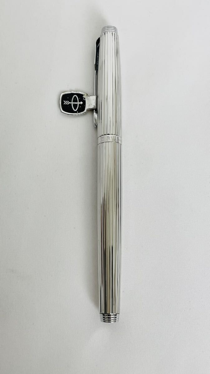 PARKER パーカー 万年筆 30μ ペン先 14K シルバー色 フランス製 筆記用具 タグ付きの画像3
