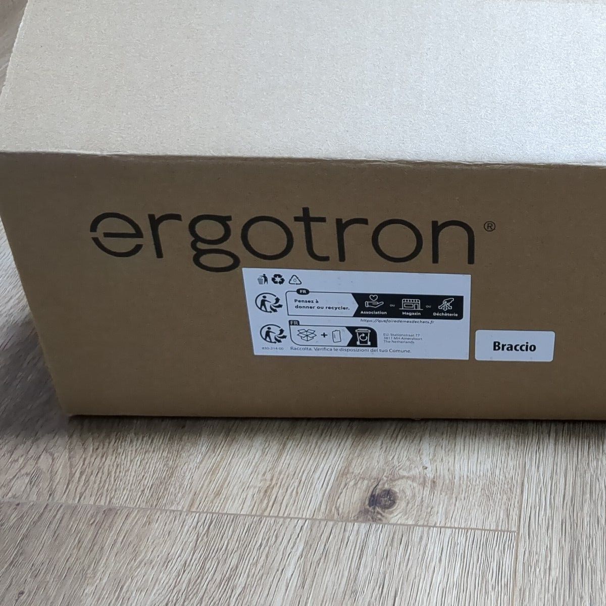 ergotron エルゴトロン  モニターアーム  LX Desk Monitor Arm