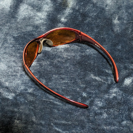  unused goods sports sunglasses dark red ①