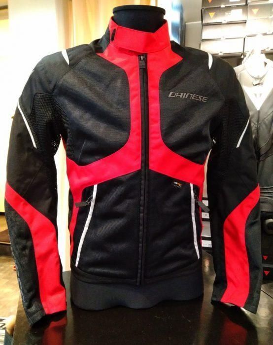 ★アウトレットセール★新品 M (48) ダイネーゼ Dainese SAURIS D-DRY JACKET メッシュ プロテクター ジャケット 機能性に優れ 通気性_画像3