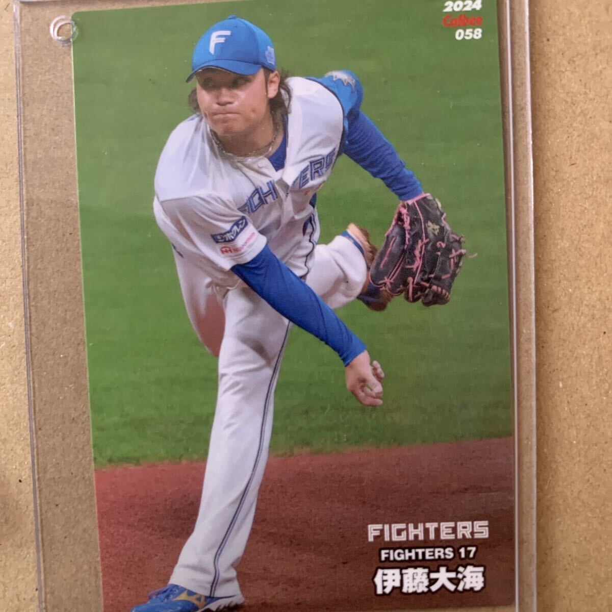 プロ野球チップス2024 伊藤大海 北海道日本ハムファイターズ エラーカードの画像1