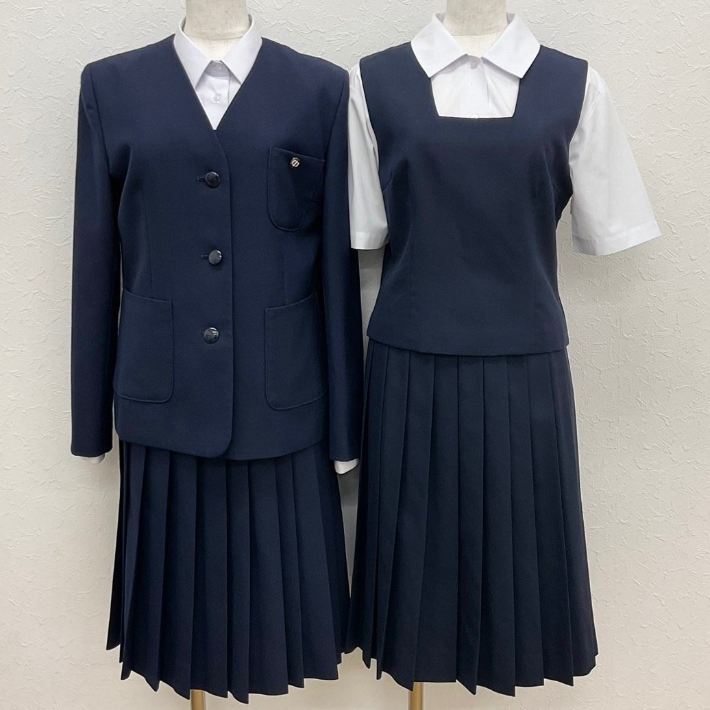 I341/Y(中古)山形県 米沢中央高校 女子制服7点 /希少/校章/旧 I341/Y(中古)山形県 米沢中央高校 女子制服7点 /希少/校章/旧