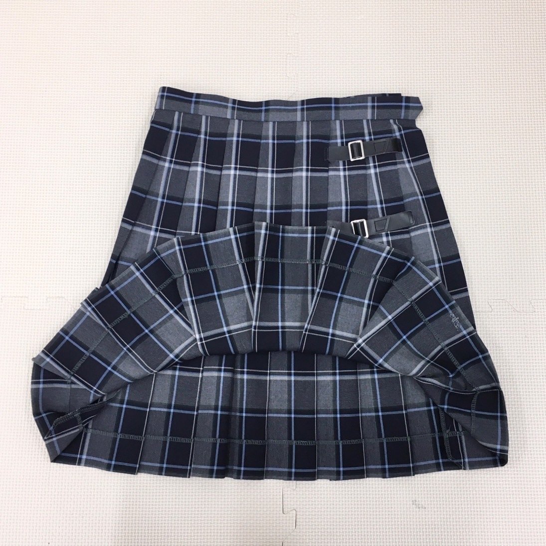 A711/(中古) 栃木県 益子芳星高校 女子制服2点 /指定品/M~L程度 A711/(中古) 栃木県 益子芳星高校 女子制服2点 /指定品/M~L程度