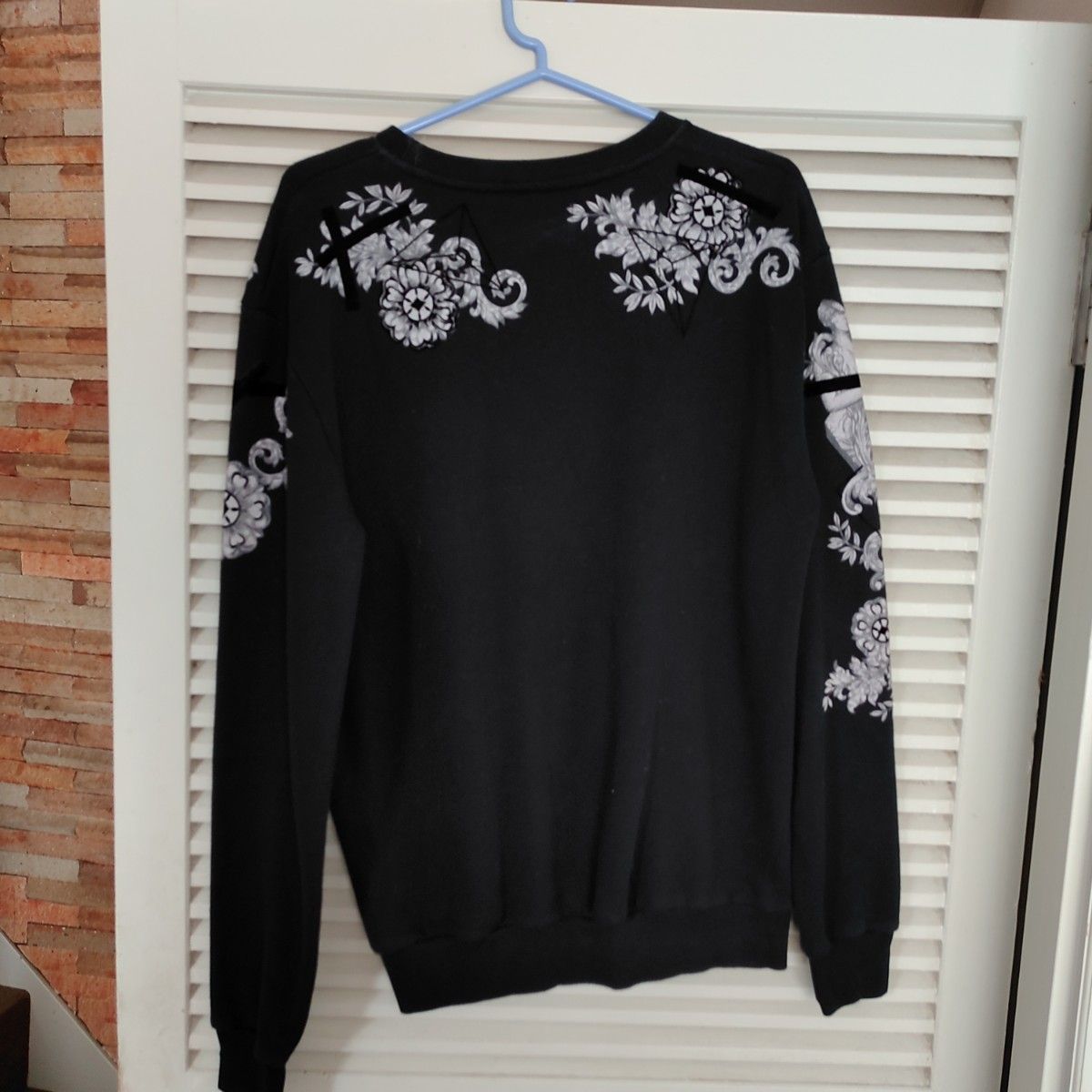 美品 ZARA スウェット セーター トレーナー メンズ Mサイズ 美品 ZARA スウェット セーター トレーナー メンズ Mサイズ