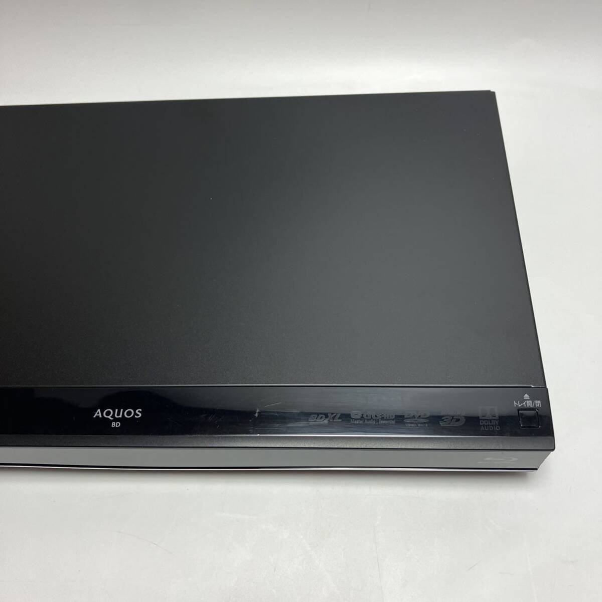 通電OK SHARP シャープ ブルーレイディスクレコーダー BDレコーダー AQUOS アクオス BD-S580 500GB リモコン 付属品 Blu-ray Disc 2016年製_画像3