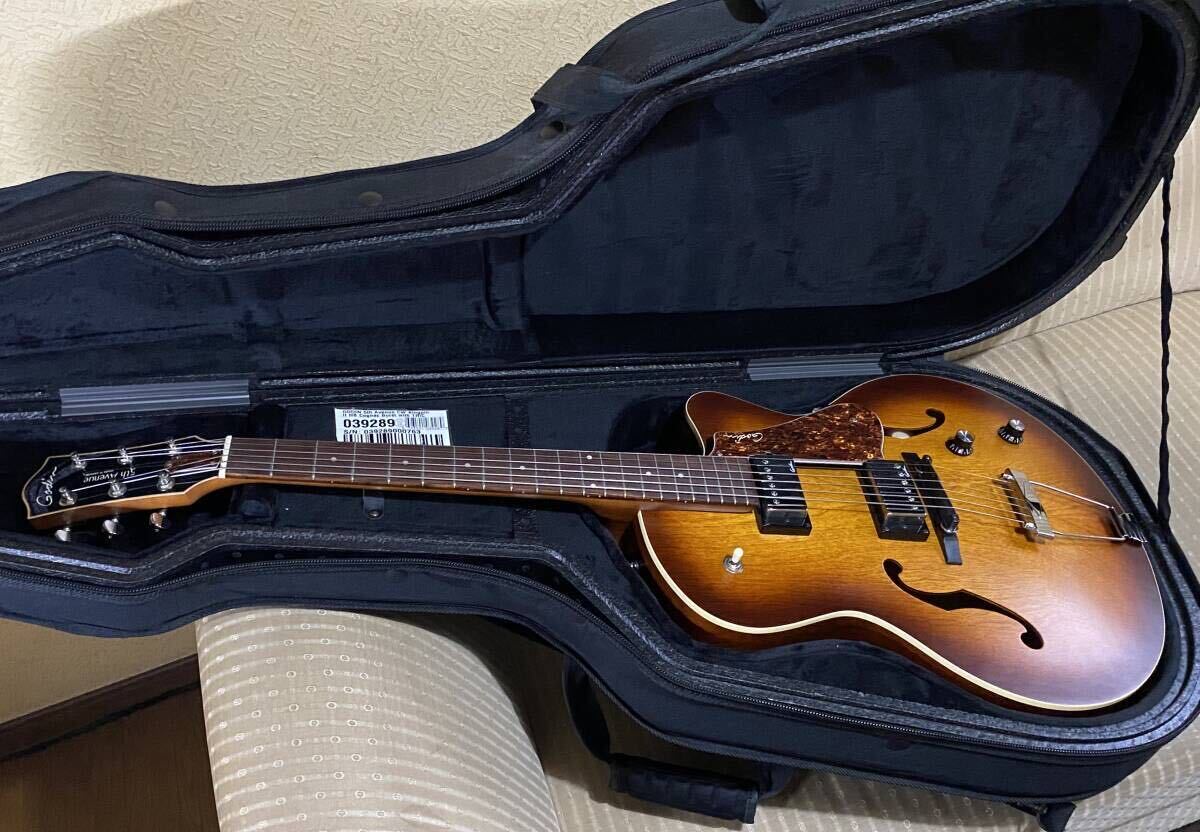 美品！Godin 5th Avenue CW Kingpin Ⅱ HB／純正トリックケース付き！ ゴダン ギター フルアコ_画像1