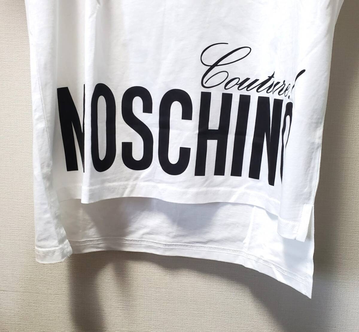 ●MOSCHINO モスキーノ ●半袖 ロゴプリント Tシャツ カットソー　ホワイト　Lサイズ相当　美品_画像4
