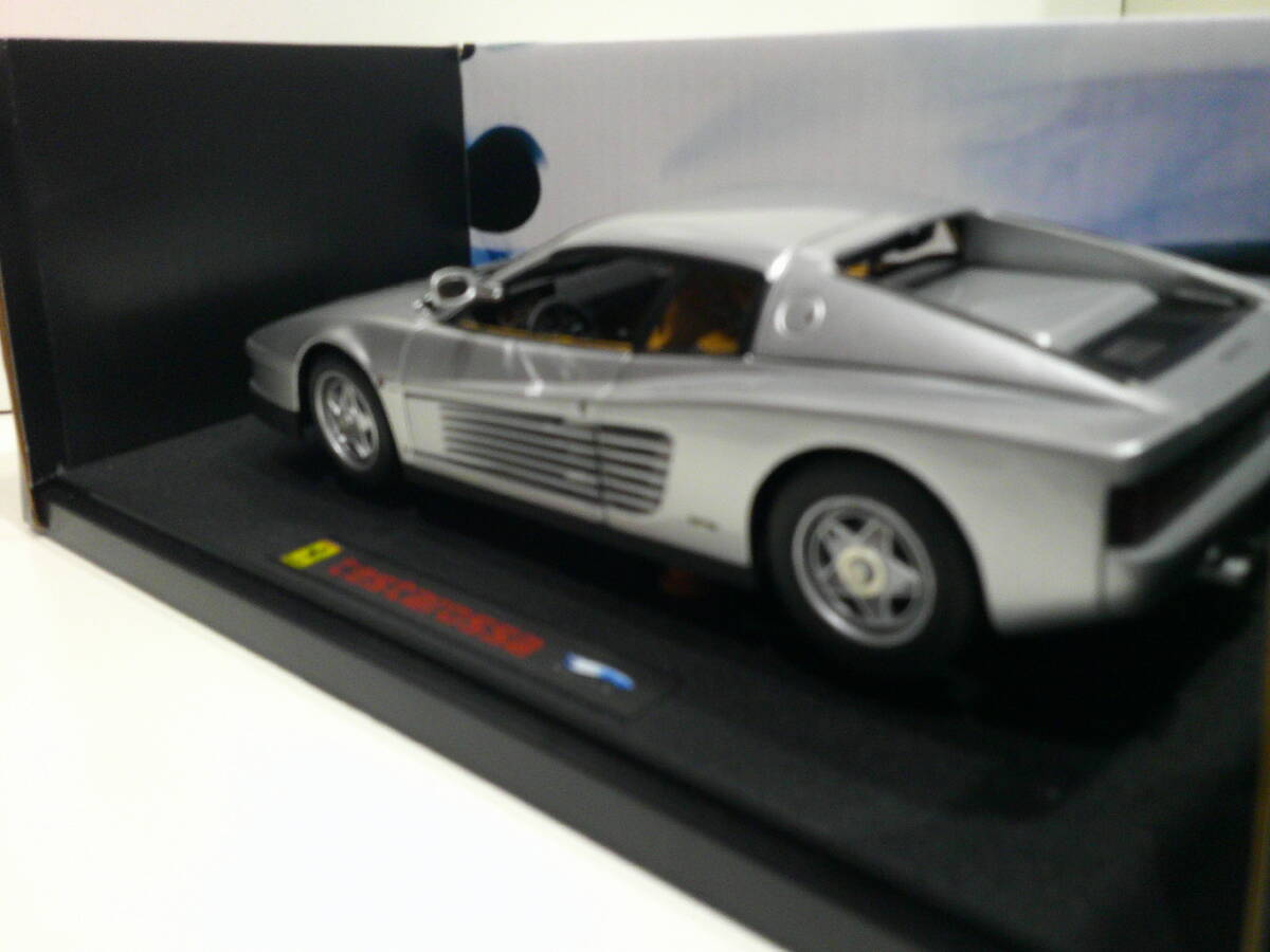 1/18 hot ui-ru Elite Ferrari Testarossa не выставленный товар 