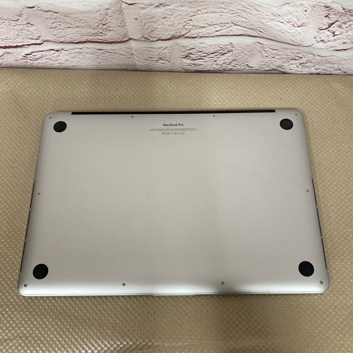 1円〜 Apple MacBook Pro 15inch A1398 詳細不明 SSD無し ジャンク / S5702の画像7