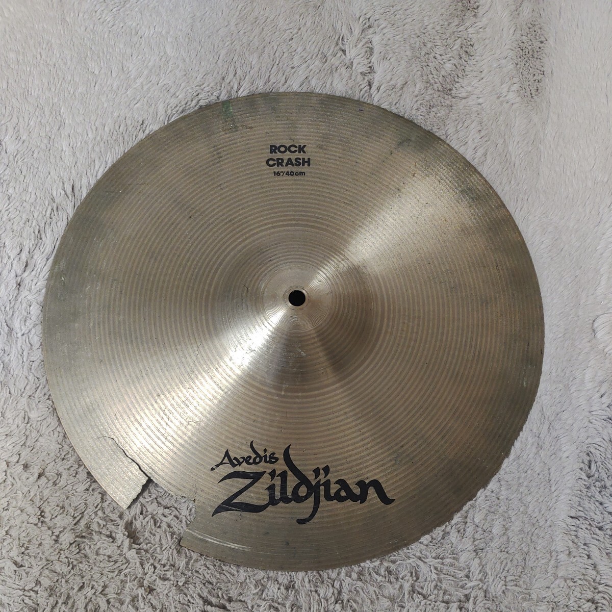 A05141 Zildjian  Zildjian  PAISTE ... 4 шт.  разные  18 дюймов 2 шт.  16 дюймов 2 шт.  paiste 2002 CHINA / ROCK CRASH  продаю как нерабочий  