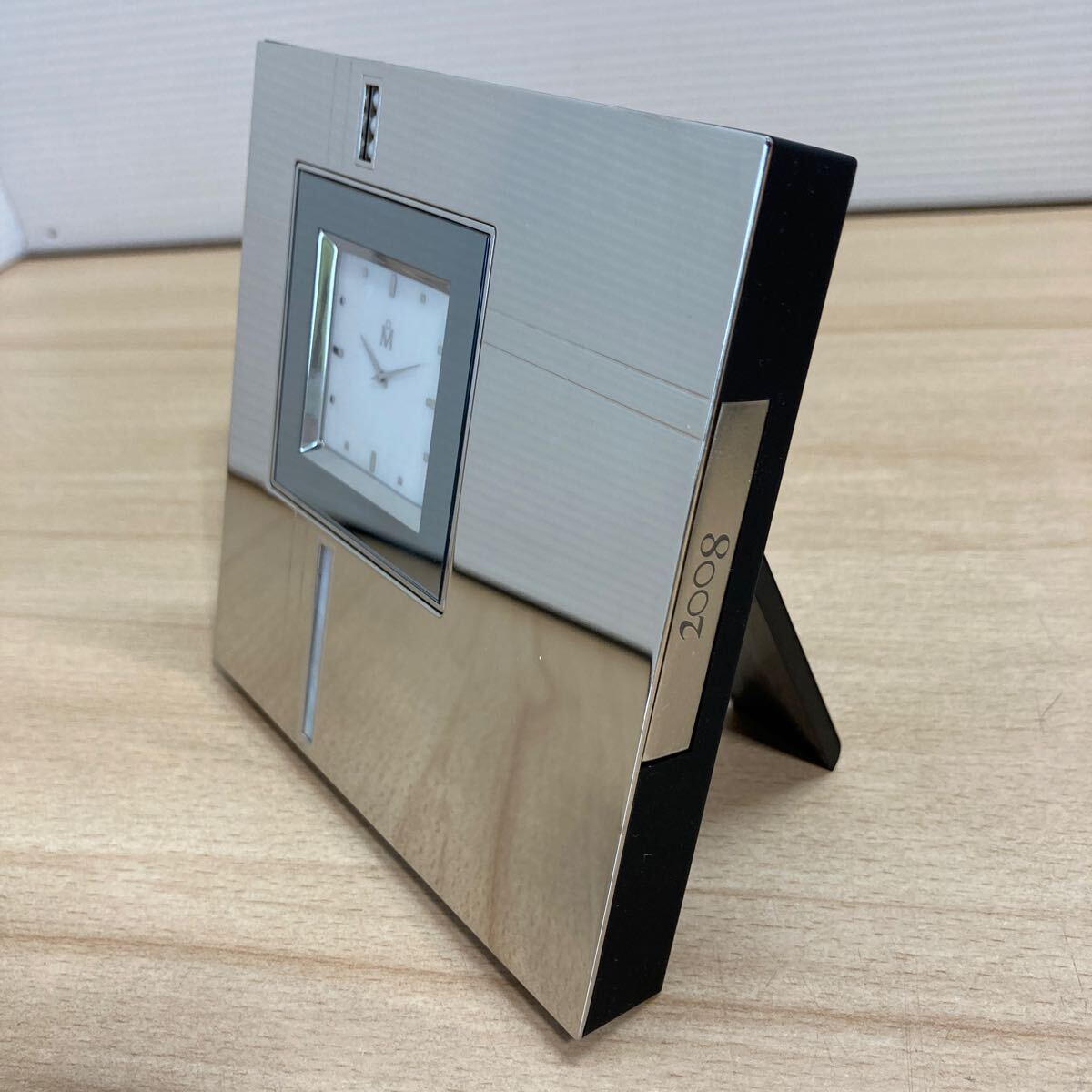 ミキモト MIKIMOTO 時計 置き時計 鏡面 パール付き 12.5cm×12.5cm×1.8cm インテリア 未使用 保管品(3-2)_画像3