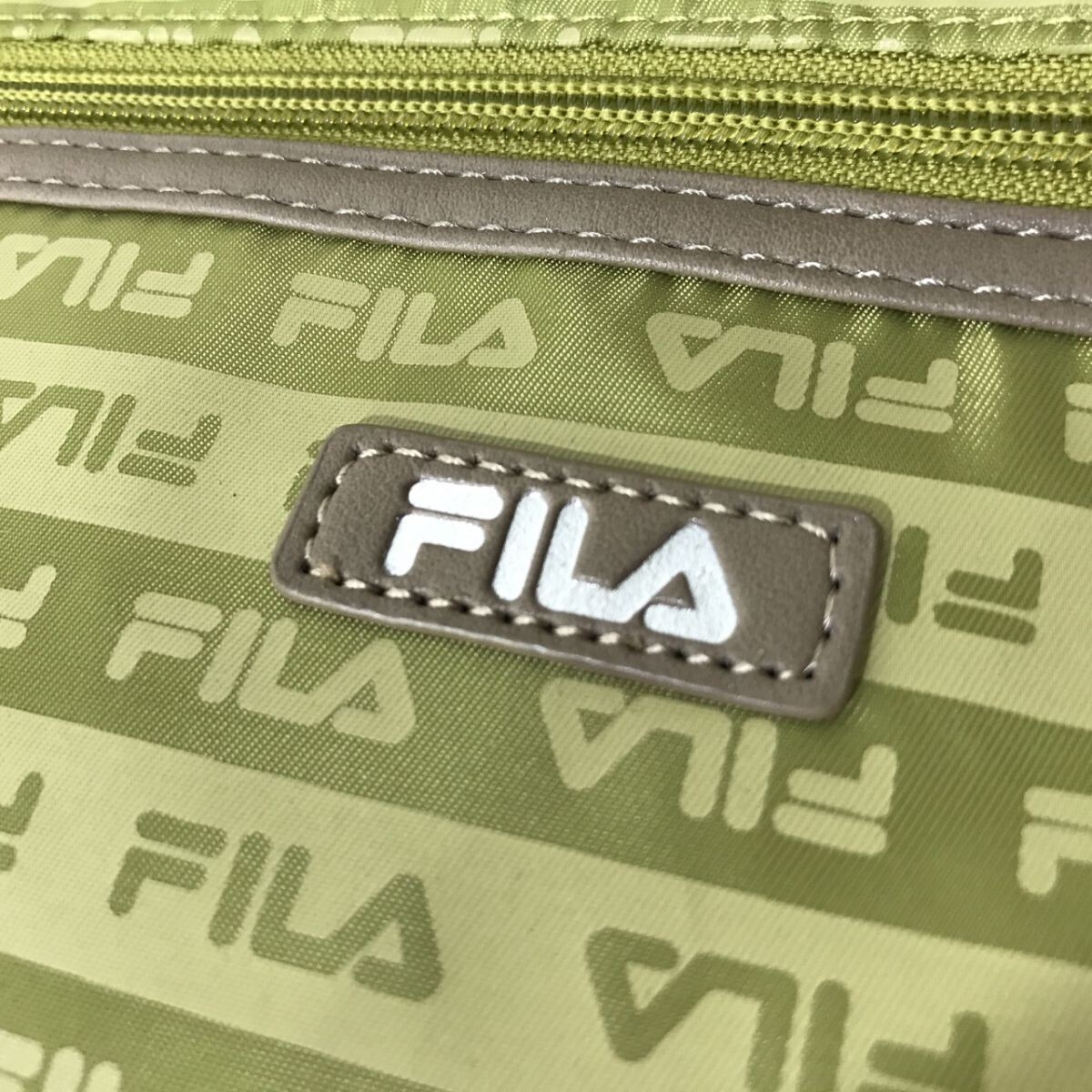  не использовался FILA filler нейлон ручная сумочка оттенок зеленого [C3420]