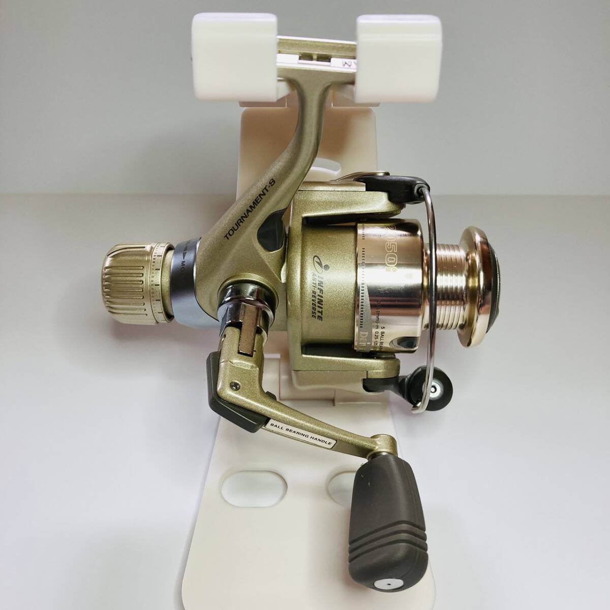 6999円 未使用 美品 ダイワDaiwa トーナメント-S 2050i 6999円 未使用 美品 ダイワDaiwa トーナメント-S 2050i