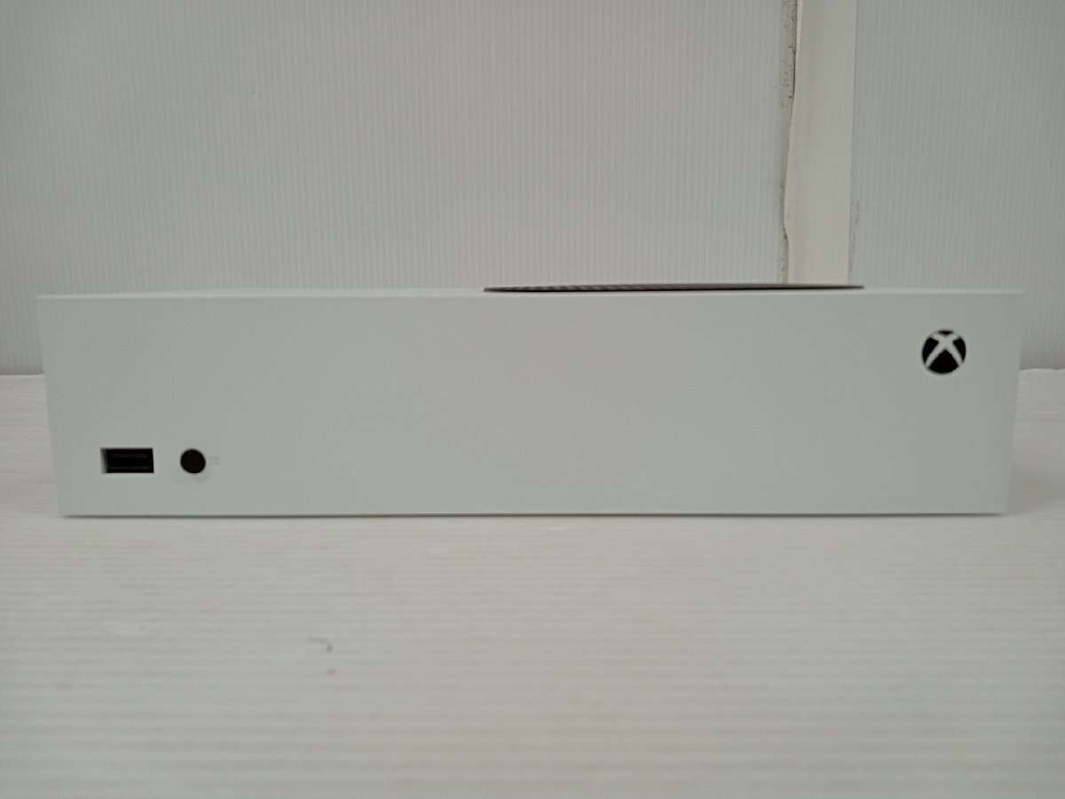 [B4A-65-031-2] マイクロソフト XBOX Series S 512GB SSD 1883 専用ケース+箱有り 動作確認済み 中古_画像3