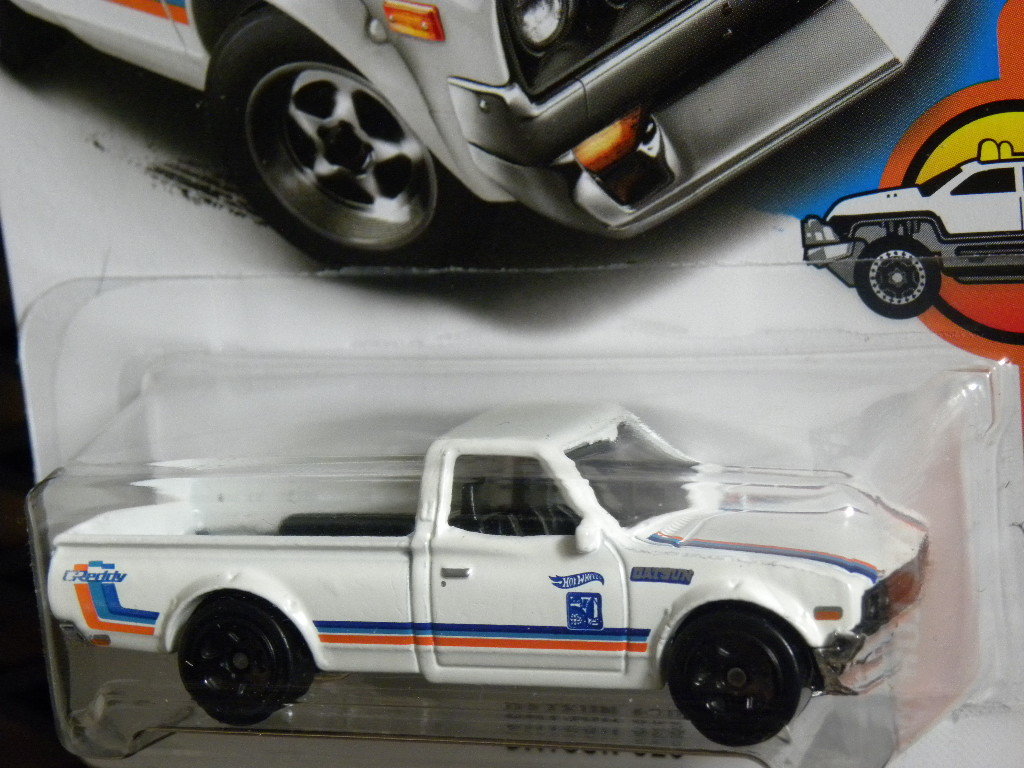 即決☆☆DATSUN 620 HW HOT TRUCKS WHT ダットサン 620_画像4