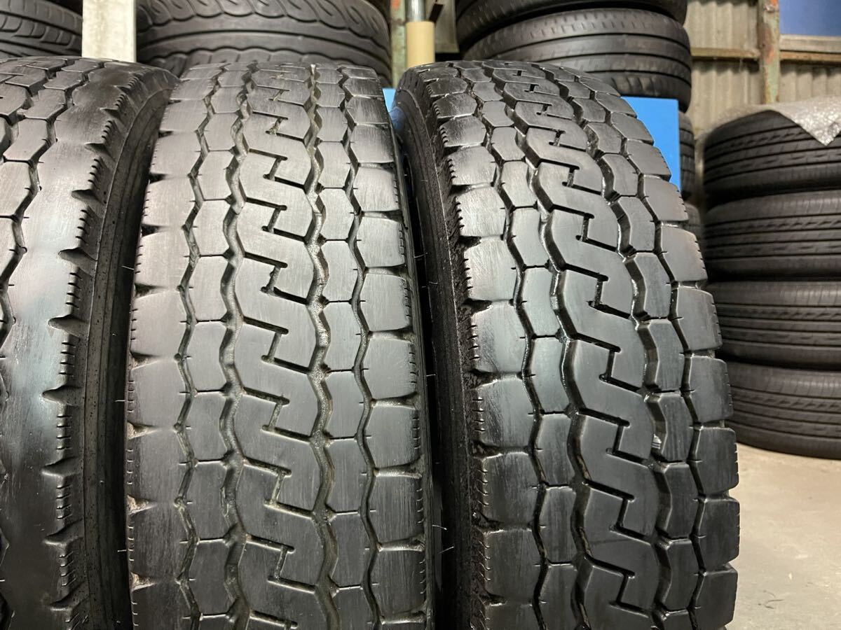 195/85R16 114/112N LT BRIDGESTONE ECOPIA M812 6本セットの画像4