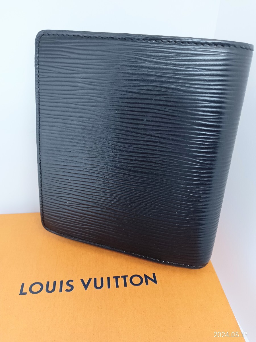 LOUIS VUITTON エピ ポルトビエコンパクト 二つ折り財布ブラック ルイヴィトン 小銭入れ付M63552_画像2