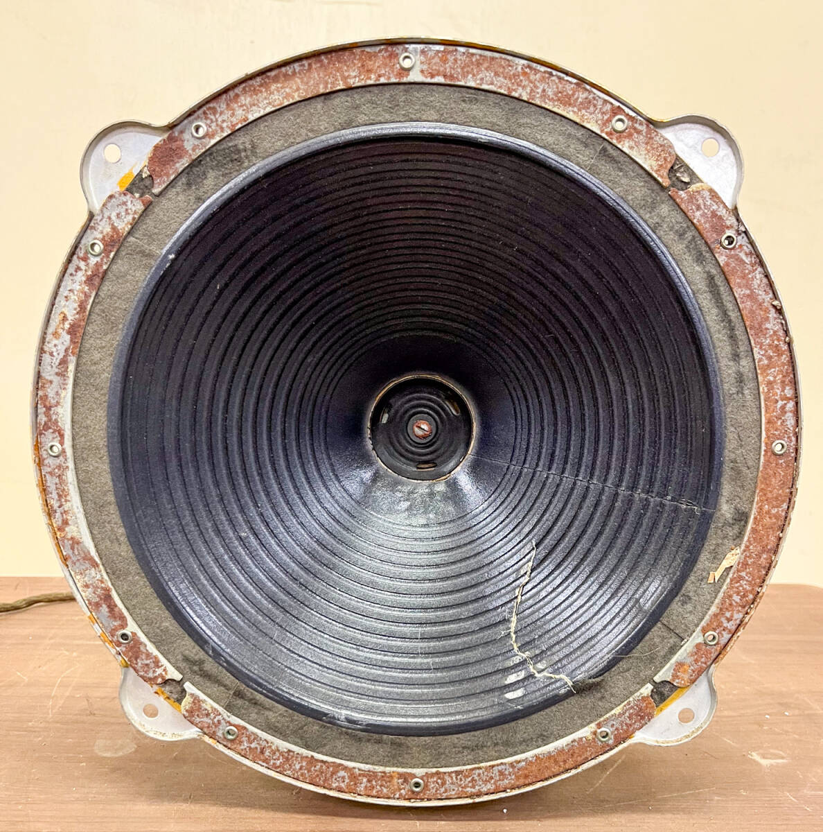 1920年代 初期 ダイナミックスピーカー フィールド / 励磁型 UTAH フレーム外径29cm 奥行18cm 簡易動作確認 フィールド1,000Ω_画像1