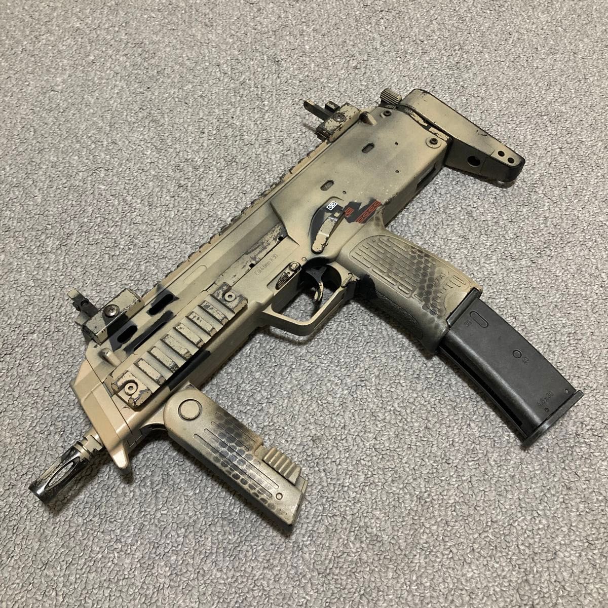 東京マルイ MP7 GBB 傷汚れあり 東京マルイ MP7 GBB 傷汚れあり