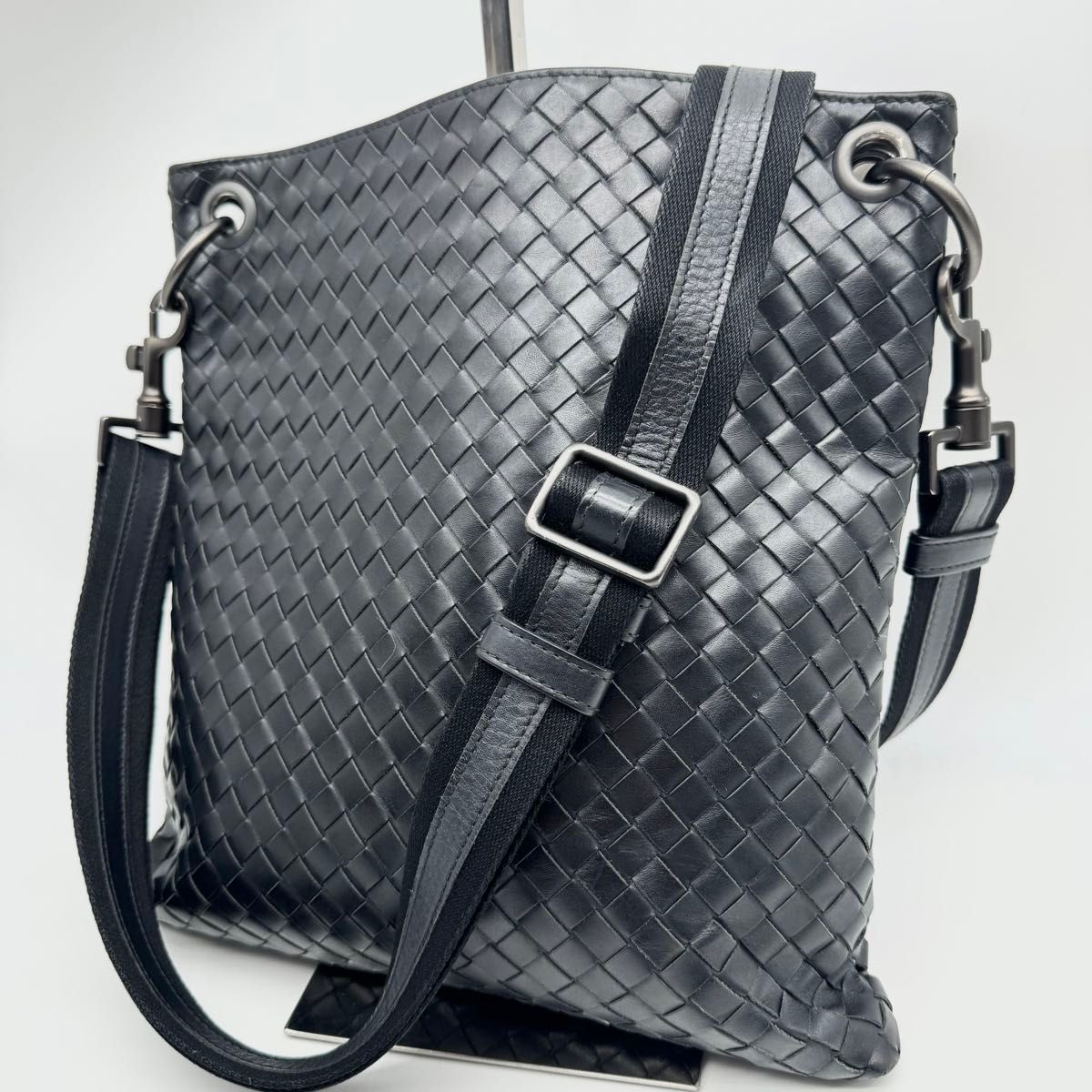 正規品・極美品】BOTTEGA VENETA ボッテガヴェネタ ショルダー 正規品・極美品】BOTTEGA VENETA ボッテガヴェネタ ショルダー