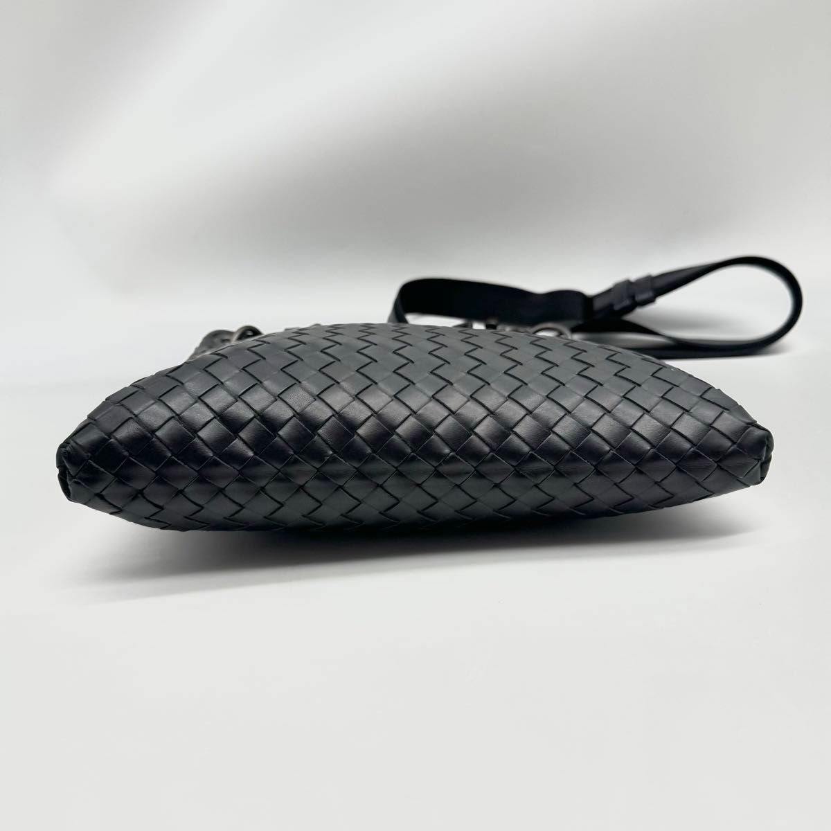 正規品・極美品】BOTTEGA VENETA ボッテガヴェネタ ショルダー 正規品・極美品】BOTTEGA VENETA ボッテガヴェネタ ショルダー